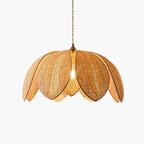 Suspension Fleur en Rotin