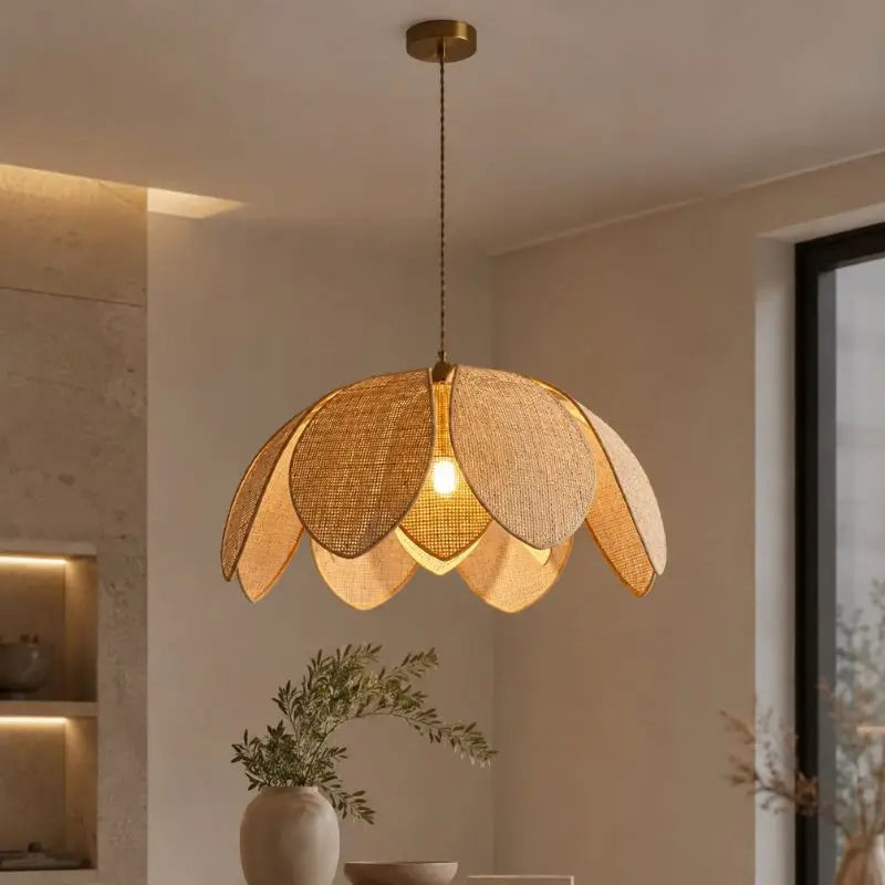 Suspension Fleur en Rotin