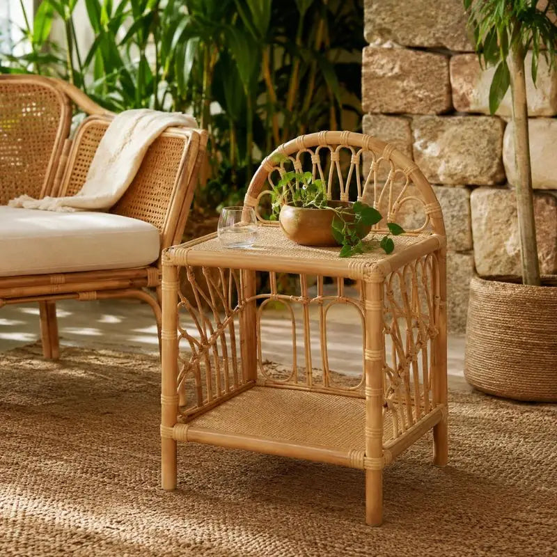 Table Basse en Rotin Tissée - 51 x 41 x 74 cm